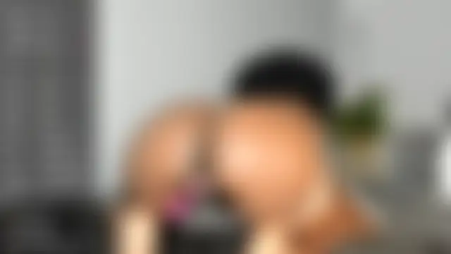 แชท XXX สดของ TanishaEvans