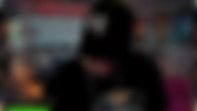 chino_roz: απευθείας σέξι σόου στην κάμερα