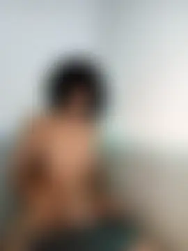 elhuevitotuyo Adlı Modelin Canlı XXX Sohbeti