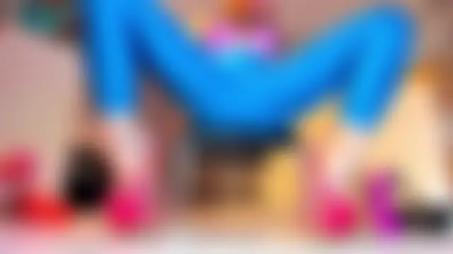 Pertunjukan Kamera Web Girl_Squirts