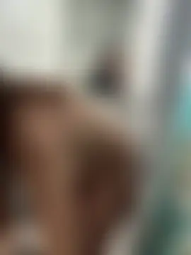 Pokazy przed kamerką – TeenieM