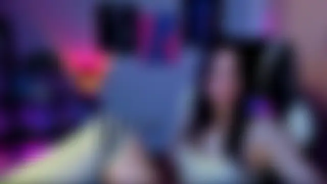 Show modela FloriShinee na web-kameri