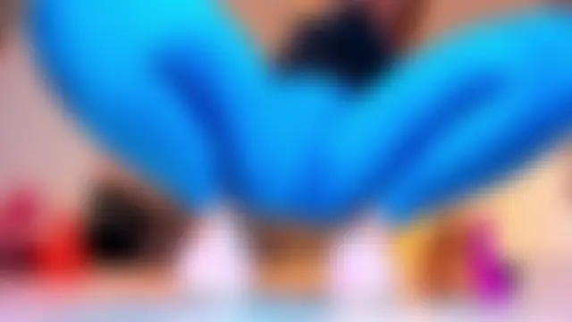 Girl_Squirts' Webcam Show