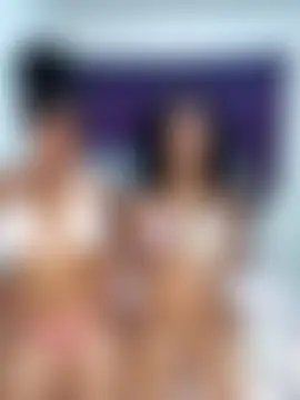 Show de CurlyBitch na webcam