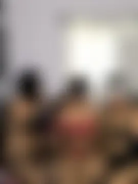 Family02 Adlı Modelin Web Kamerası Şovu