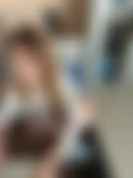 Nura_n_Sarah – Kamerová šou