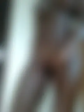 Dark_Caramel Show in webcam