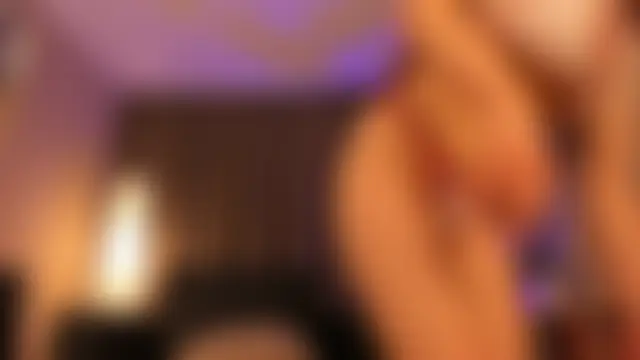 torri_kitten Pertunjukan Webcam