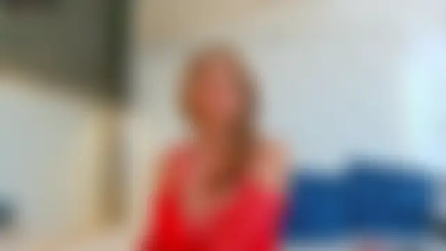 Pertunjukan Kamera Web karissia