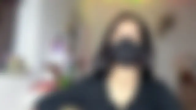 Tieu-May Chat XXX in diretta