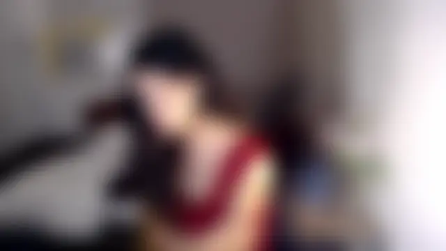 Alexa_Charm456n Webbikameraesitys