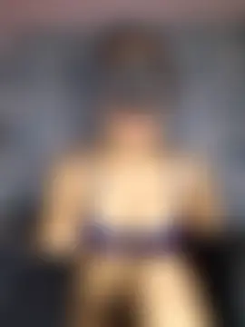 _DesigirlRoshnin Webbikameraesitys