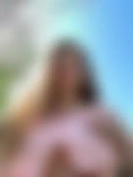 Seks show uživo modela didihairypussy na kameri