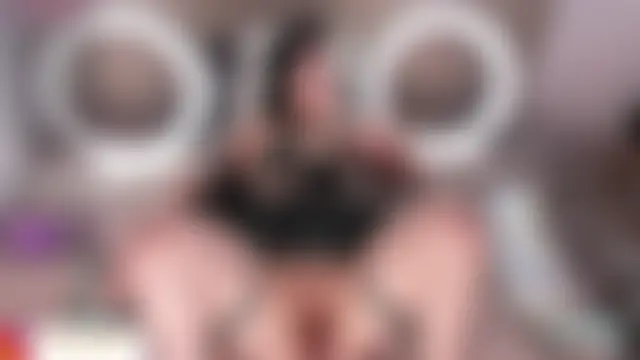 Chat +18 de kittyhardfucks ao vivo