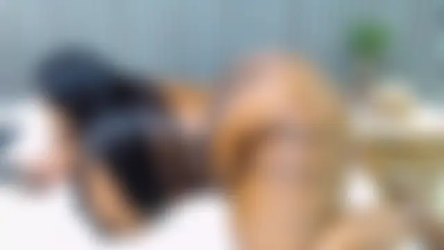 ROYALASS25 – webcam-show