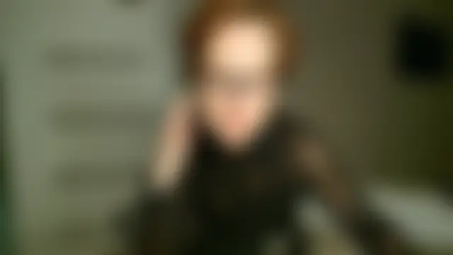 Pokazy przed kamerką – LioraWeiss