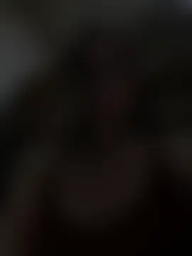 Liza_risky: διαδικτυακό σόου στην κάμερα