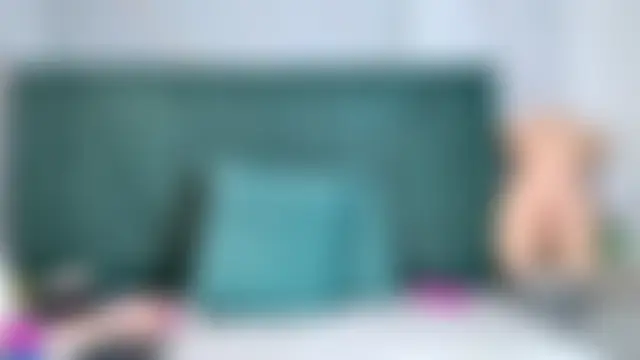 Holy_un – webcam-show