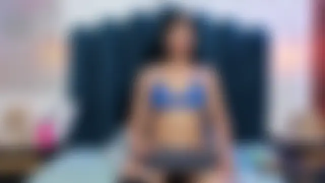 Miss_Meghan Adlı Modelin Canlı XXX Sohbeti