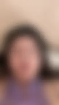 mo-mo-69 live XXX chat