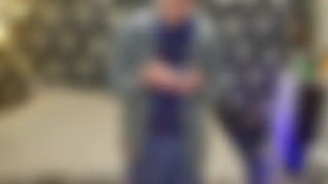 Vuitton Live Sex Cam-Show