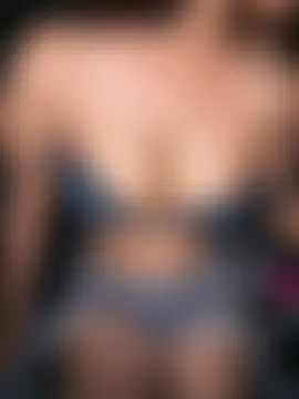 Apurva_Sharman Webbikameraesitys