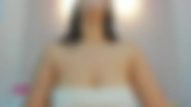 Pokazy przed kamerką – Chloe_Thomsoon_