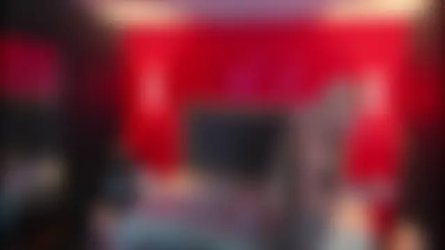 YayaHilton 现场XXX聊天