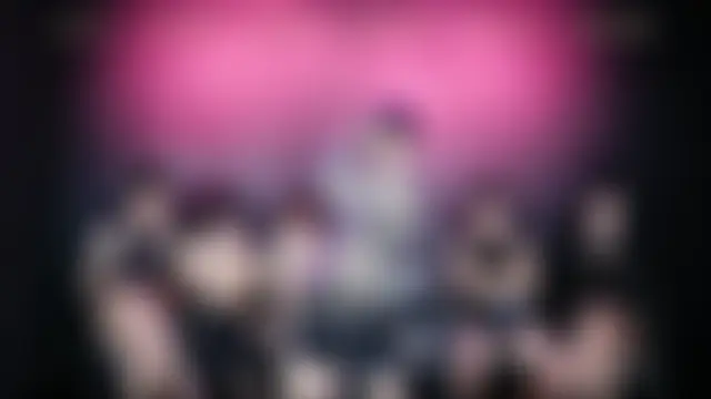 Queen-Vibe: онлайн-секс-шоу