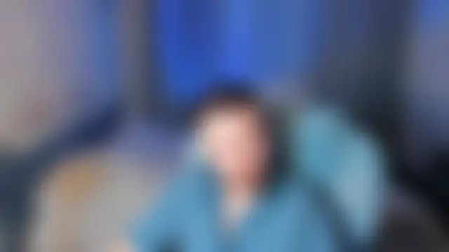 Vladik_b: онлайн-секс-шоу