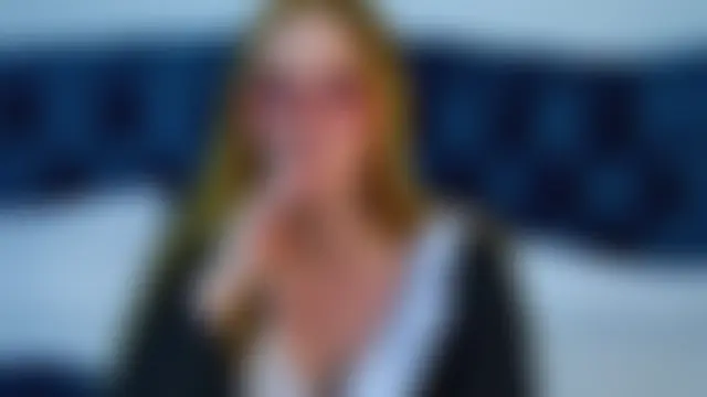 AgataFoxley: διαδικτυακό σόου στην κάμερα