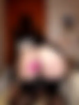 ImyoursLilu32 Webcam-Show