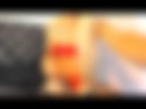 valeriapinkxx: διαδικτυακό σόου στην κάμερα