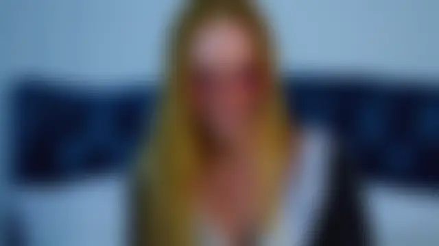 AgataFoxleyn Webbikameraesitys