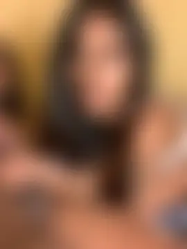 Serah201 Show in webcam