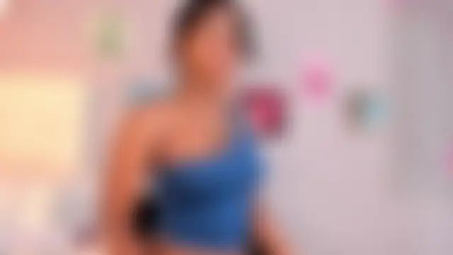 Melaniaa_Roussee – live chatrum