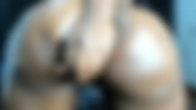 naughty_bigass' Webcam Show