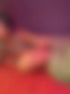 TheRealOshunQueenのウェブカメラショー