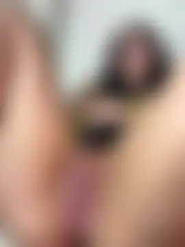 عرض كام sharlot24