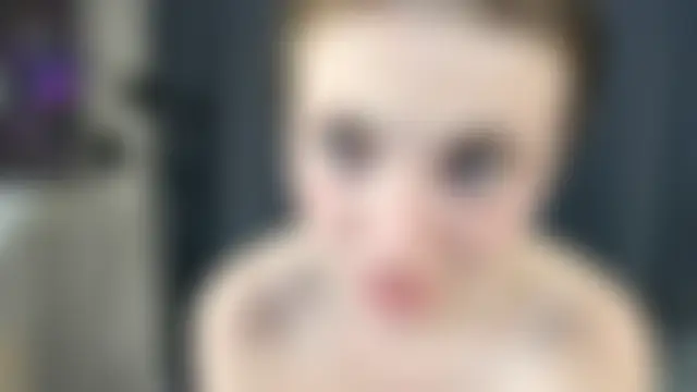 ErinnPieloch's Live Chat Room