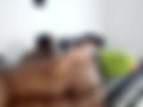 Pokazy przed kamerką – Mia-Victory