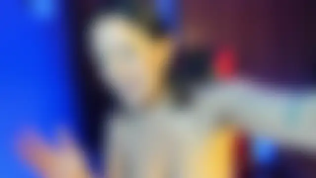 عرض كام milufontier