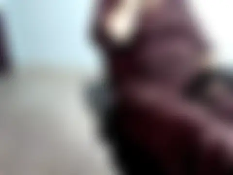 Show de Nagma_housewife na webcam