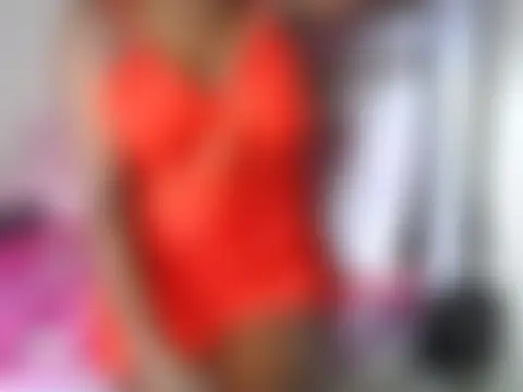 Slimboobyqueen's Live Chat Room