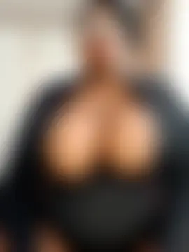 Nia_Adams_Xxx's Live XXX Chat