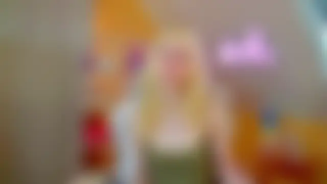 HannahHollis' Live XXX Chat