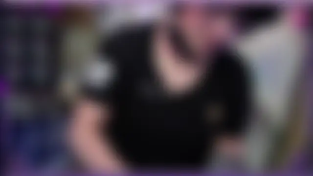 Ftm_Bunny élő XXX-chatje