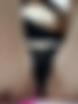 LouLou-2026: διαδικτυακό σόου στην κάμερα