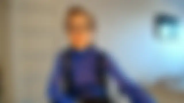 Pokazy przed kamerką – LioraWeiss