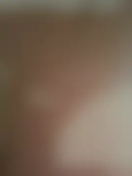 _Nou_TeeLa_ Pertunjukan Webcam